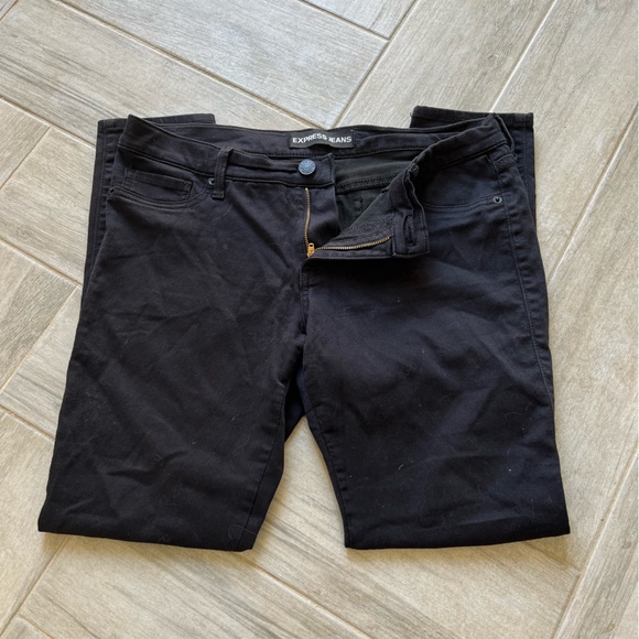 Women’s Express Jeans - Picture 3 of 3